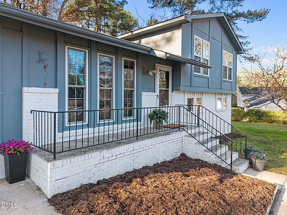 2nd image of 5504 Pear Orchard Cir