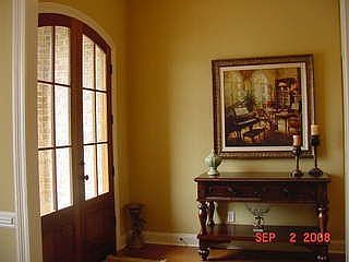 2nd image of 2819 Summit Dr