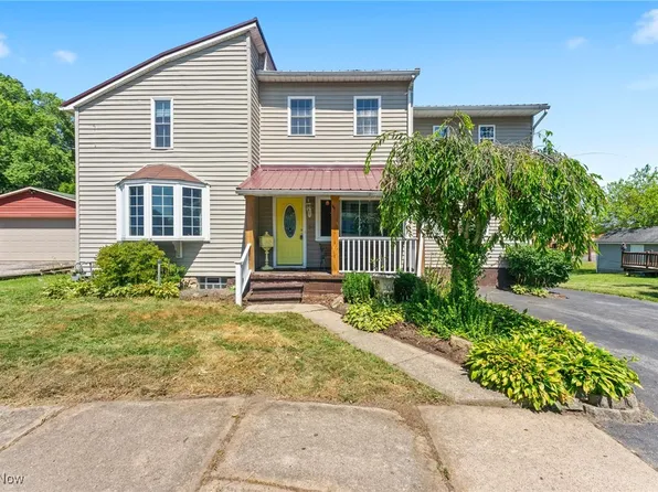 55 Oak St, Leetonia, OH 44431