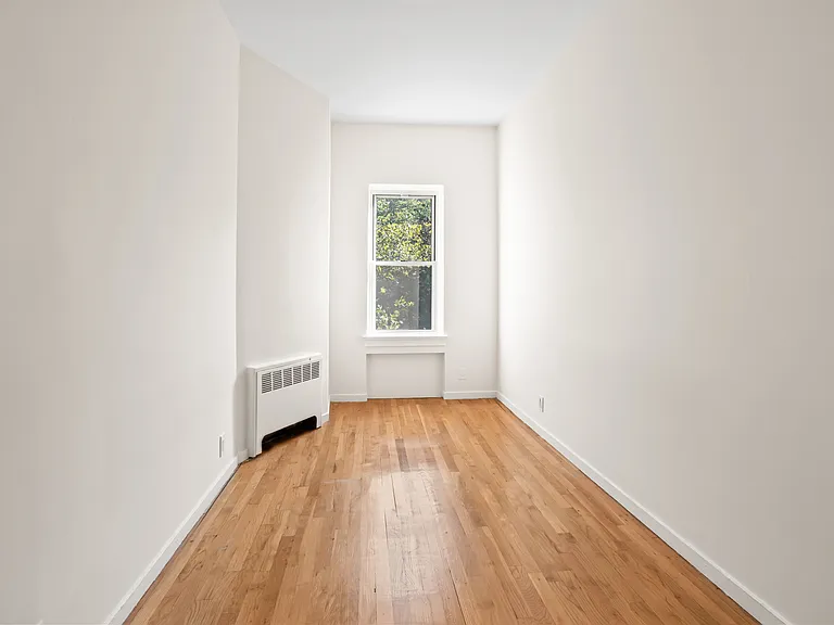 141 W 94th St #3F — Photo 8