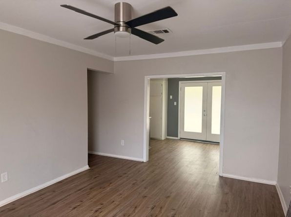 8706 Elbert Cir