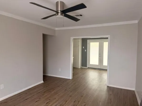 8706 Elbert Cir, Shreveport, LA 71106