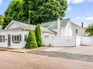 9 Bridge St, Blackstone, MA 01504