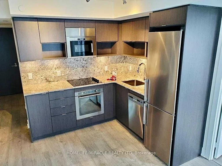 7 Mabelle Ave #2601 — Photo 1