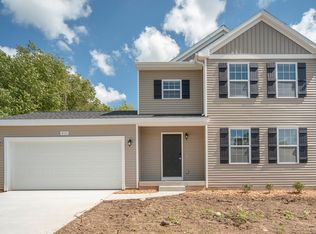 546 Oak View Dr, Middleville, MI 49333