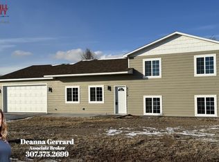 4714 Latigo Loop Rd, Torrington, WY 82240