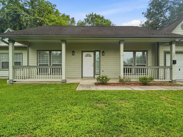 321 E Wilkins St, League City, TX 77573