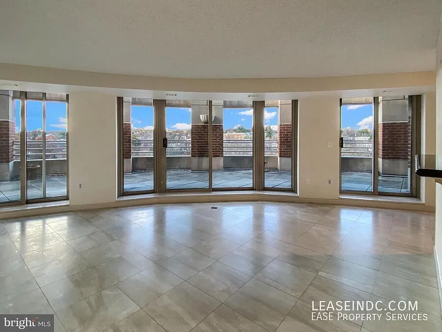 2 bed, 1321 sqft, $5,500 — Photo 4