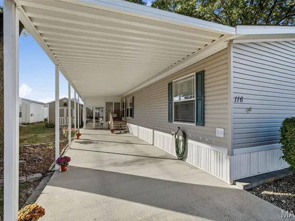 116 Andrew Dr, Belleville, IL 62226