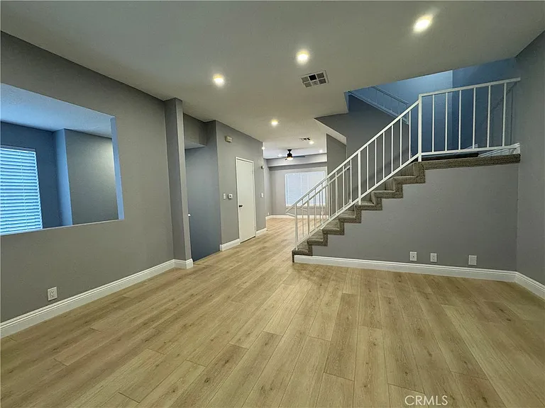 7430 Corbin Ave #9 — Photo 3
