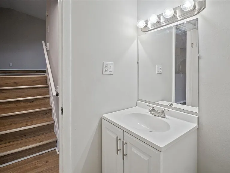 6699 Deer Ct — Photo 20