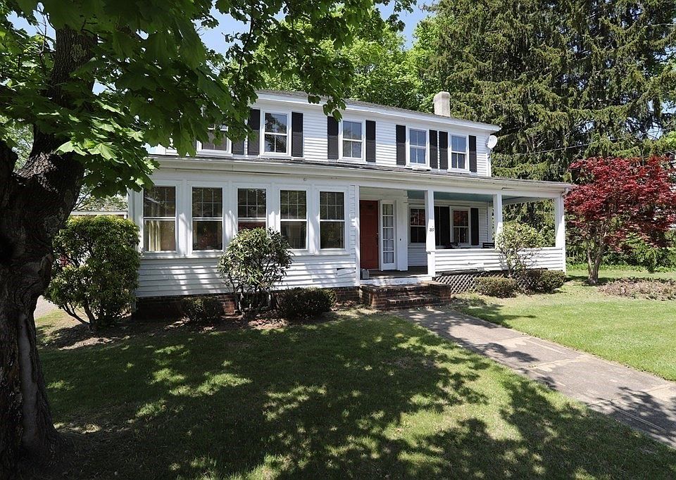 337 N Central St, East Bridgewater, MA 02333 Zillow