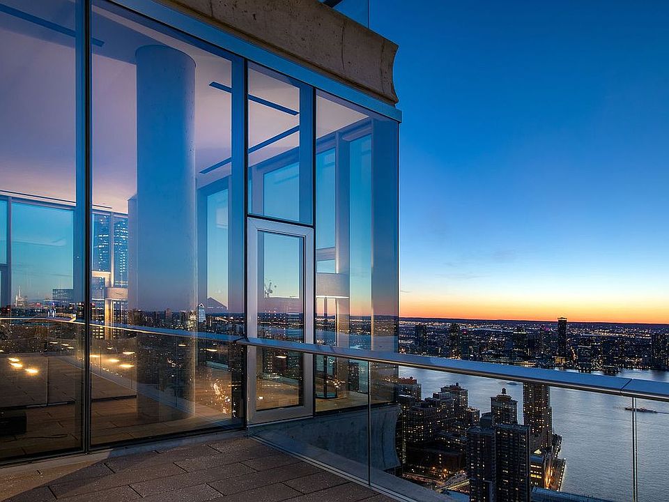1st image of 56 Leonard St Unit Penthouse 54