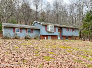 1793 Twin Pine Rd, Stroudsburg, PA 18360