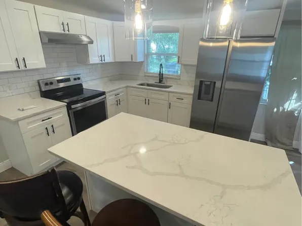 2613 E 27th Ave, Tampa, FL 33605