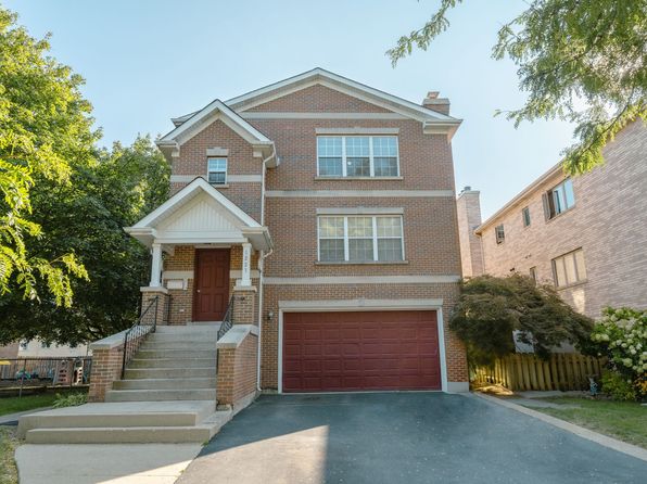 1223 E Davis St APT A
