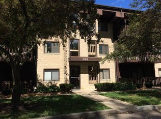 1105 E Division St APT 1D, Lockport, IL 60441