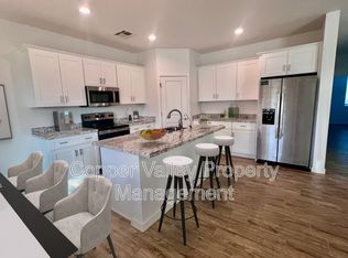 39010 N 9th Ave, Phoenix, AZ 85086