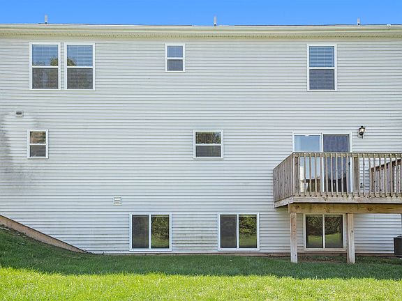 4th image of 8853 Dealer Dr