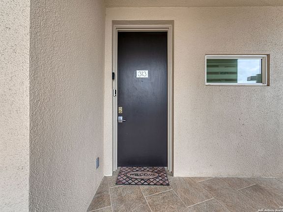 3rd image of 17902 LA CANTERA PKWY #313