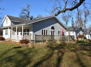703 W Main St, Steamboat Rock, IA 50672