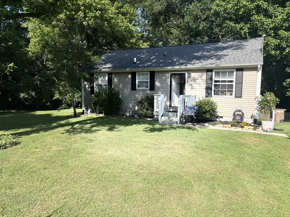 5636 Meadowcrest Ln, Nashville, TN 37209