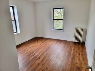 (Undisclosed Address), Larchmont, NY 10538