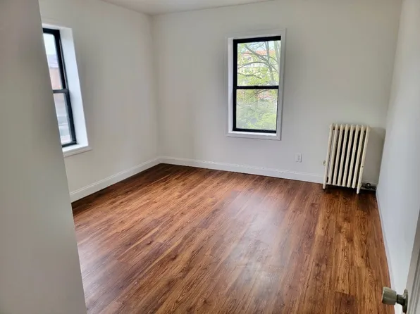 (undisclosed Address), Larchmont, NY 10538