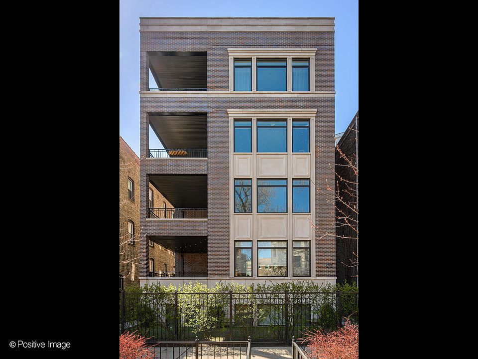 1st image of 621 W Briar Pl Unit 2