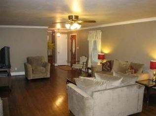 117 Enwood Dr, Charlotte, NC 28214