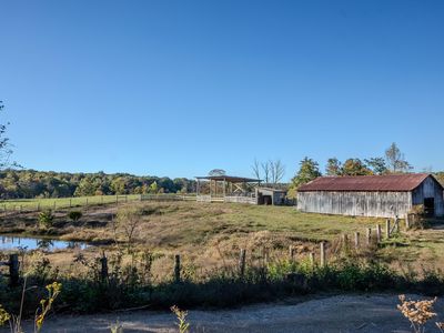 2820.5 New Fox Rd, Irvine, KY, 40336