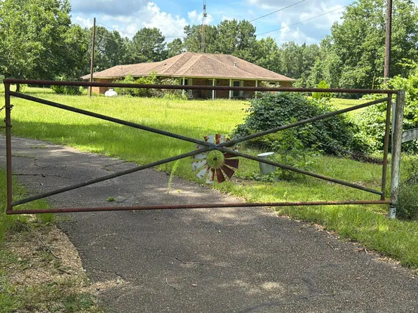 5638 A Rollinson Rd, Liberty, MS 39645