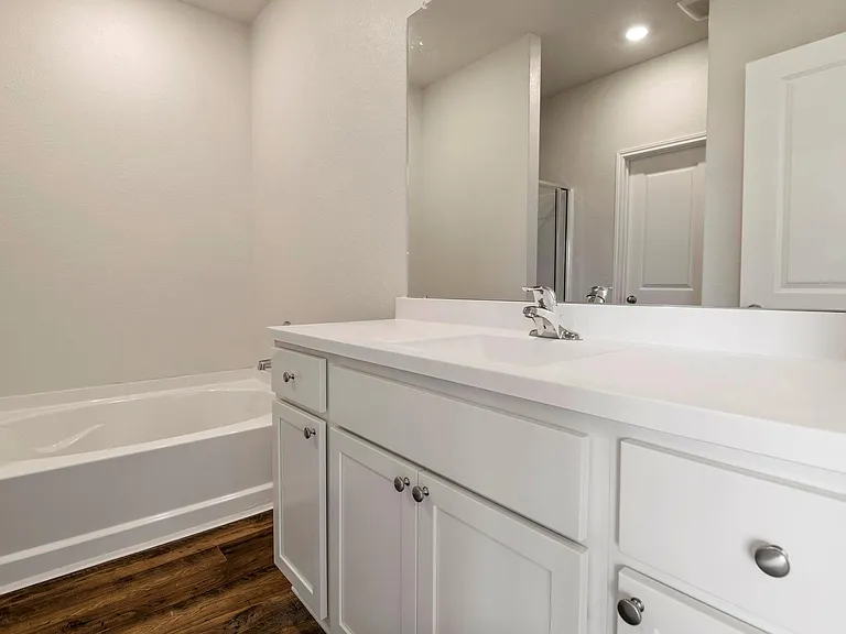 701 Jasmine Ridge Ln — Photo 16