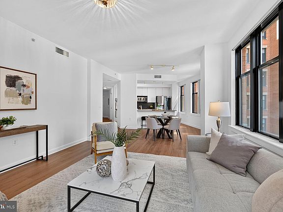 4th image of 400 Massachusetts Ave NW APT 711