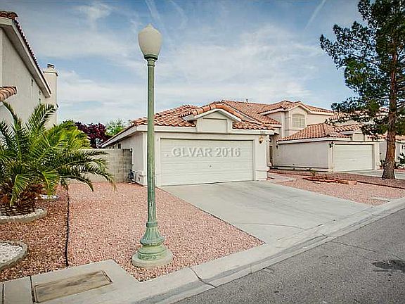 3rd image of 3332 Stacey Lyn Dr