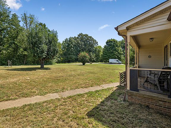 4th image of 7008 Meadow Dr