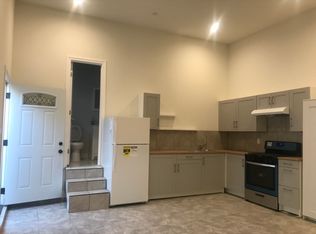 10152 Stagg St #A, Sun Valley, CA 91352