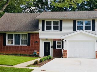 9807 Belhaven Rd, Bethesda, MD 20817