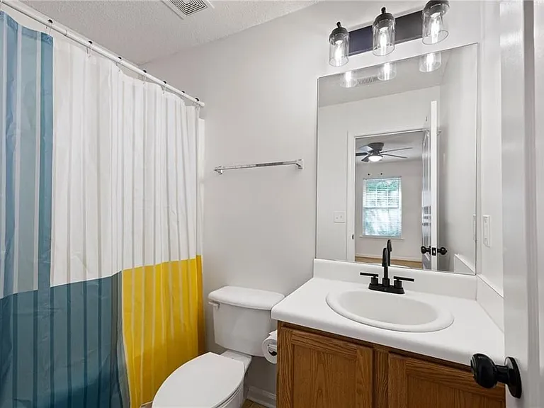 176 Darbys Crossing Ct — Photo 17