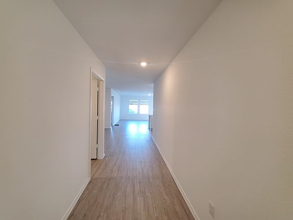 Wide hallway for a bigger family!