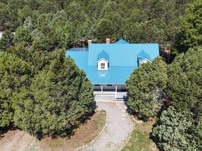 21 Lovato Rd, Tijeras, NM, 87059