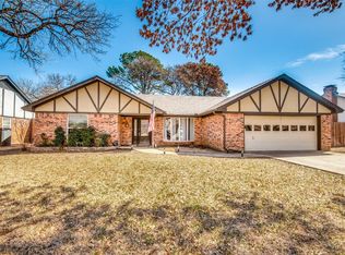2703 English Chase Ct, Arlington, TX 76016