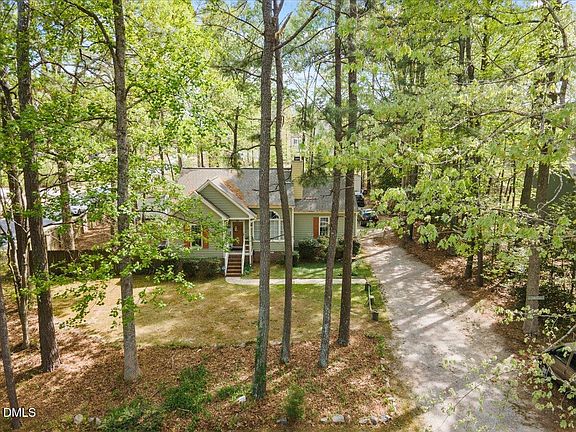 2nd image of 156 Thistle Dr