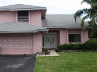 9521 SW 8th St, Pembroke Pines, FL 33025