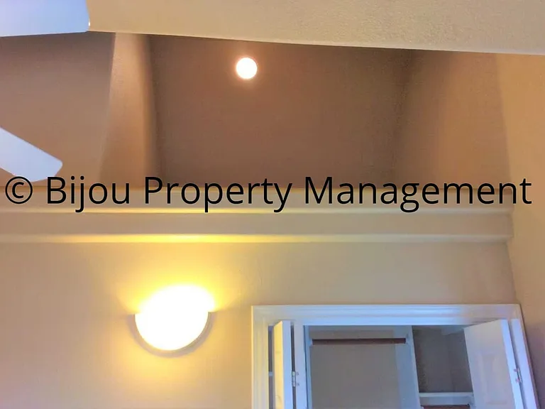 528 E Bijou St #B — Photo 14