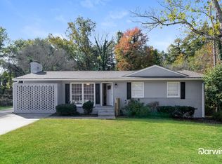 418 Meadowview Dr, Gastonia, NC 28054