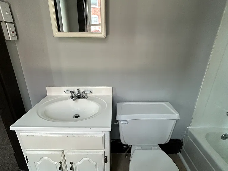31 Chestnut St #2-C — Photo 13