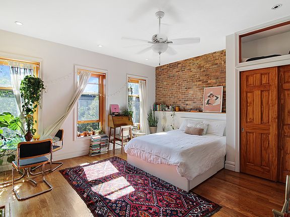 4th image of 1093 Dean St APT 7