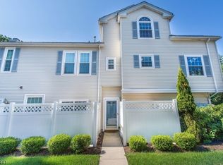 58 Witherspoon Ct, Morristown, NJ 07960