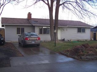435 King Ave, Hines, OR 97738